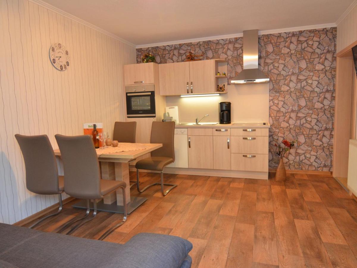 Modern Holiday Home Idyllic Setting With Terrace メーデバッハ エクステリア 写真