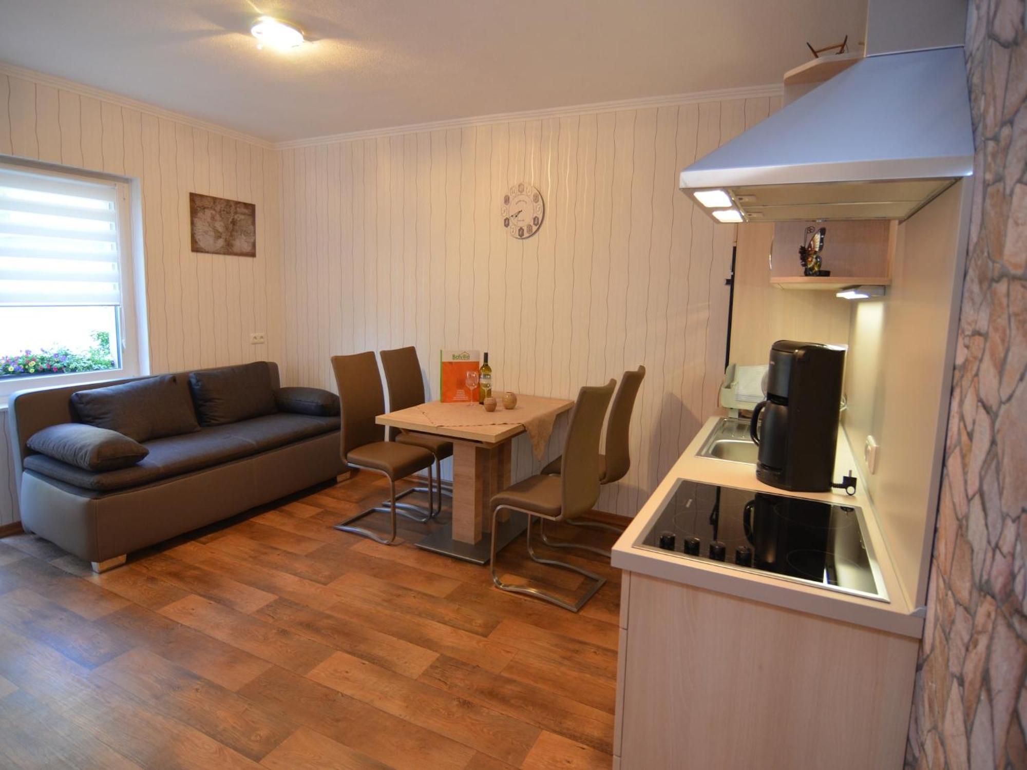 Modern Holiday Home Idyllic Setting With Terrace メーデバッハ エクステリア 写真
